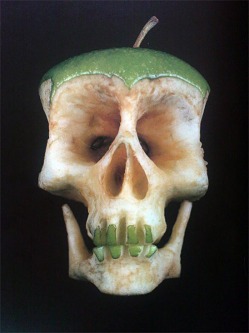 Apple Skull